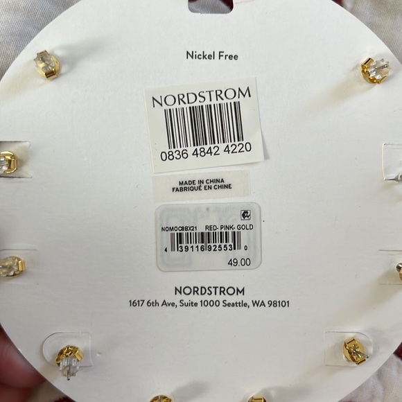 Great assortment of earrings for everyday wear! - Picture 4 of 4